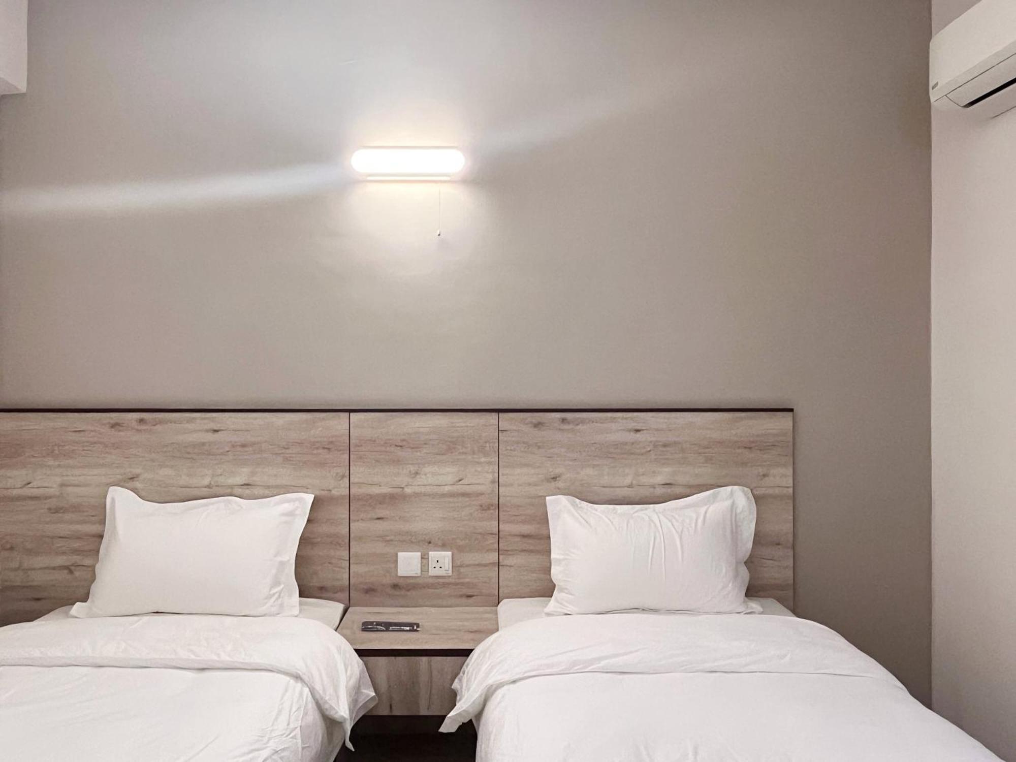 Vilana Hotel Arau Esterno foto